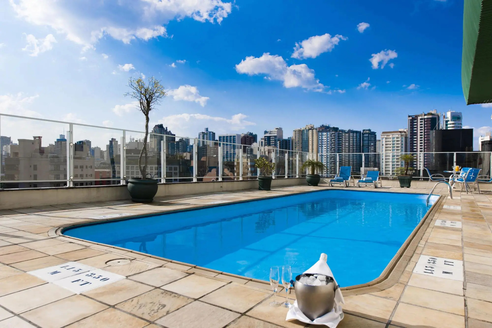 Photo - Quality Hotel Curitiba