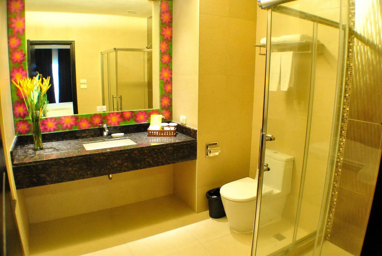 Photo - Hotel Elizabeth Cebu