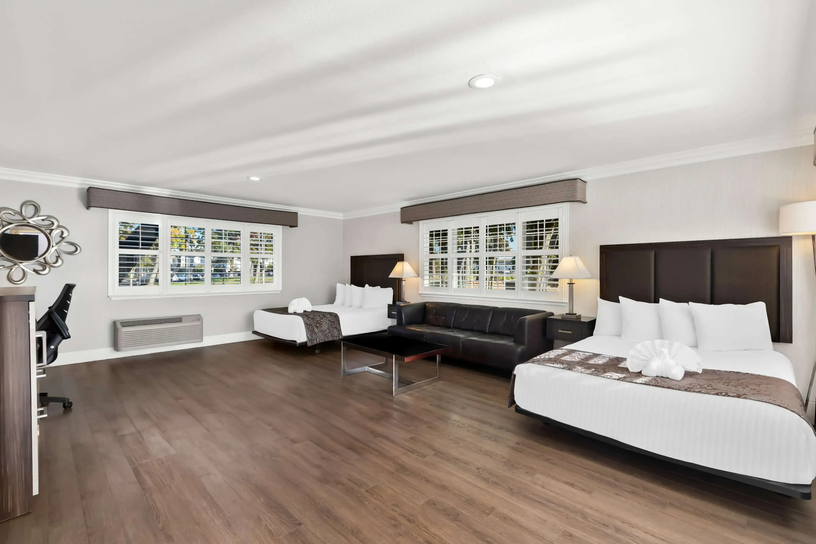 Photo - Best Western University Inn Santa Clara