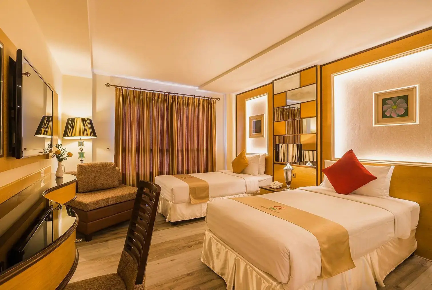 Photo - Grand Lord Boutique Hotel -Srinakarin