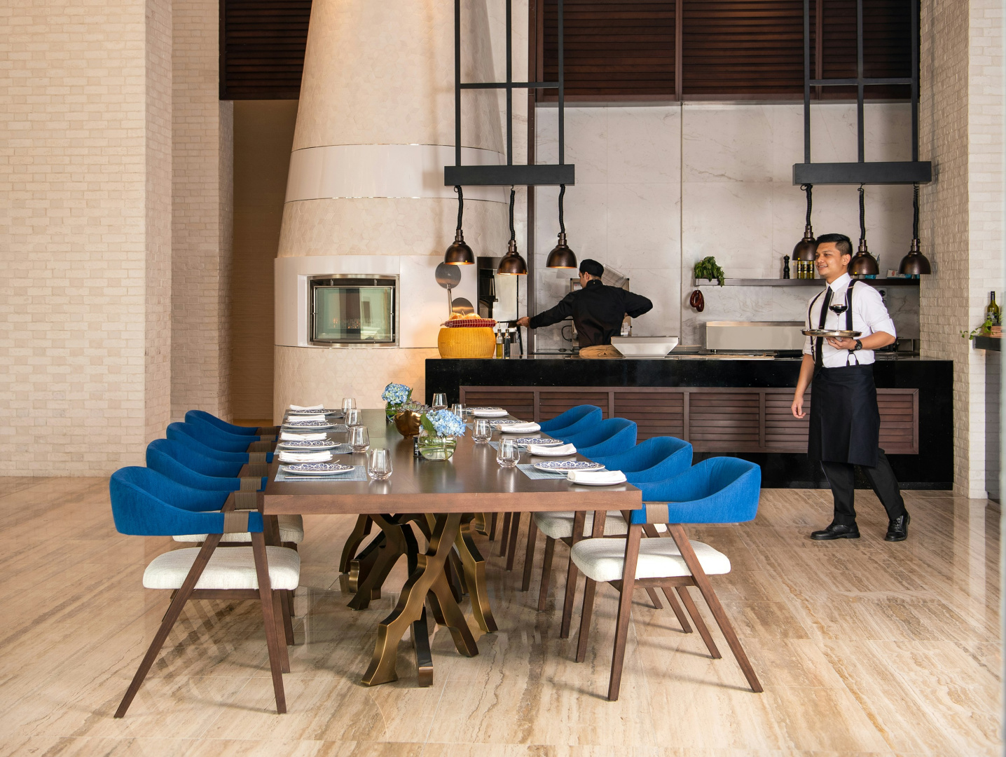 Photo - Al Jaddaf Rotana Suite Hotel