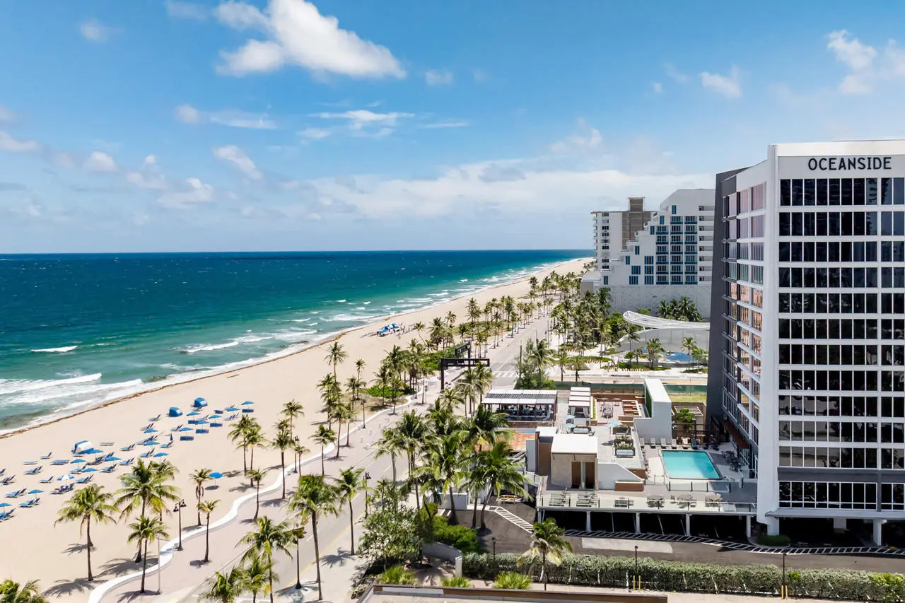 Foto - Courtyard by Marriott Oceanside Fort Lauderdale Beach