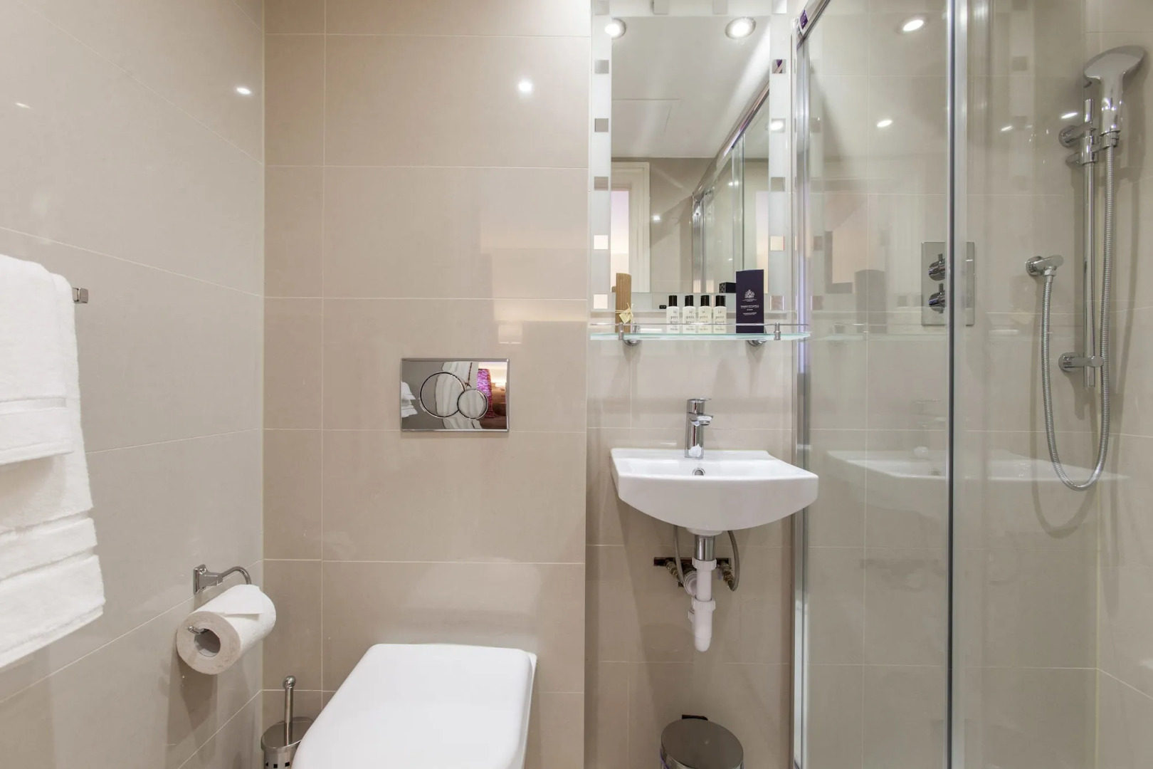 Photo - Hotel Shepherds Bush London