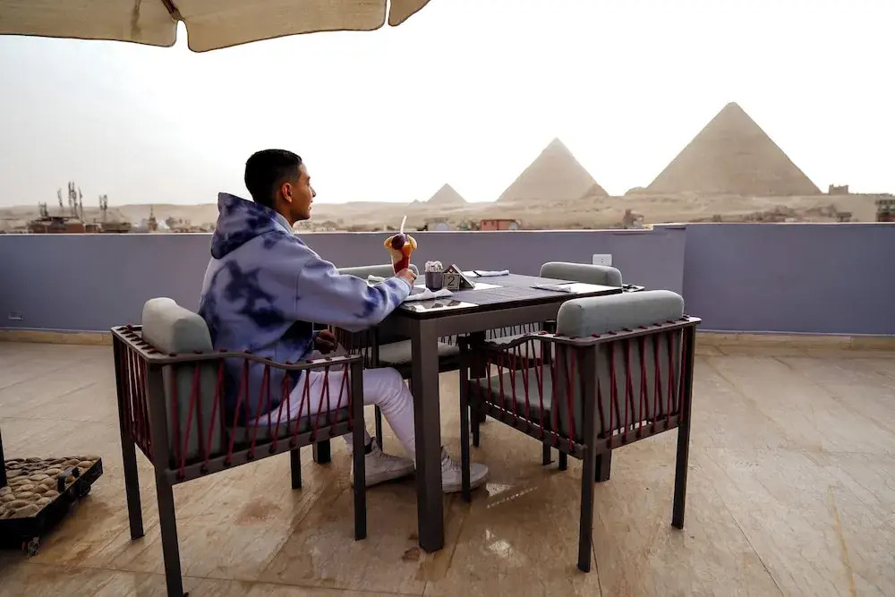 Photo - Pyramid Edge Hotel & Exclusive Pyramids View Rooftop
