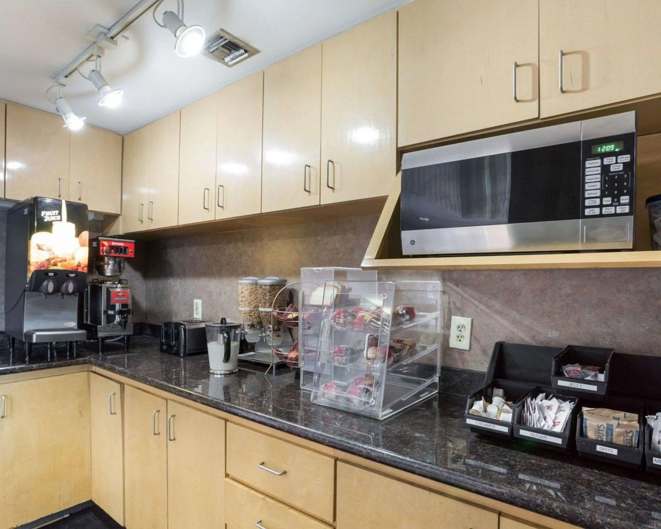 Photo - Rodeway Inn & Suites New Orleans Gentilly