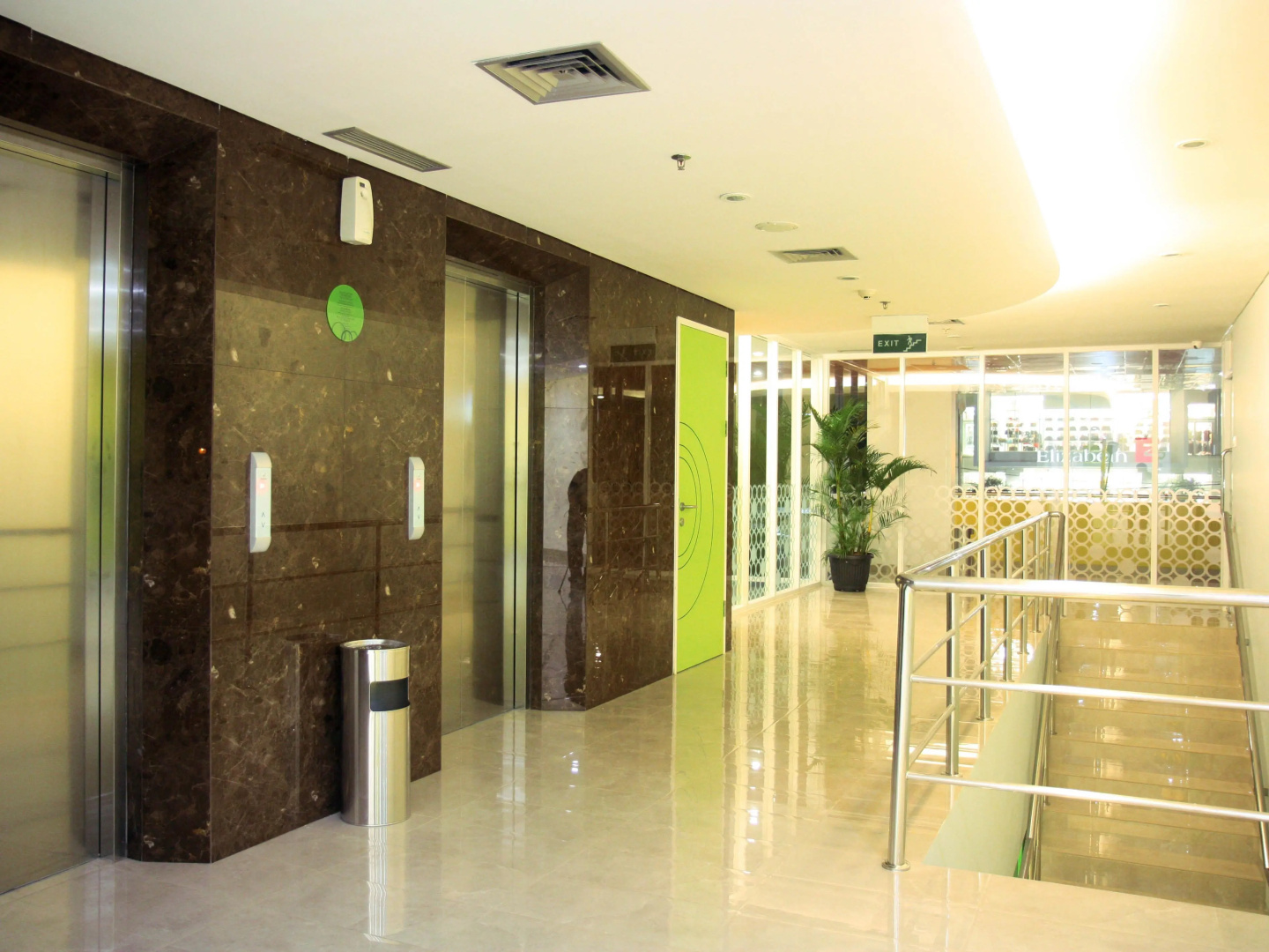 Foto - Zest Bogor by Swiss-Belhotel International