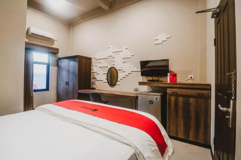 Photo - RedDoorz Plus near Mall Slipi Jaya