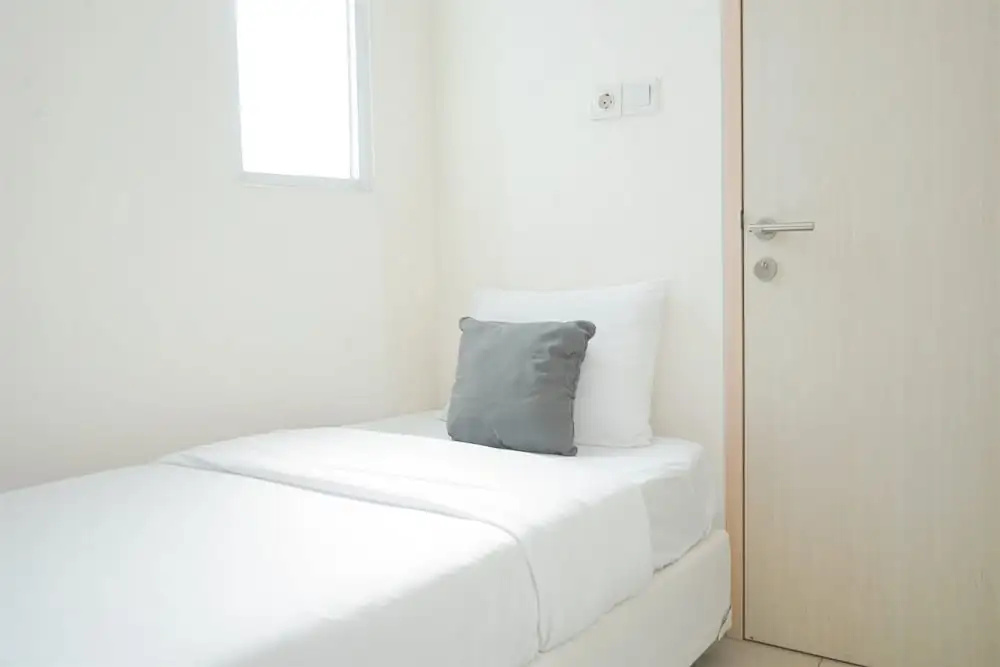 Modern Look And Homey 2Br Apartment Tree Park City Bsd