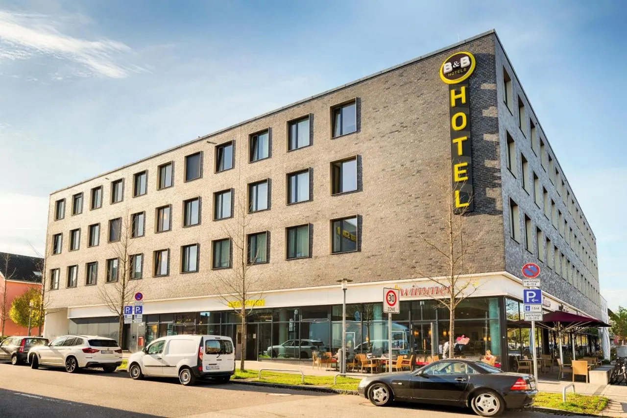 Foto - B&B Hotel München-Trudering