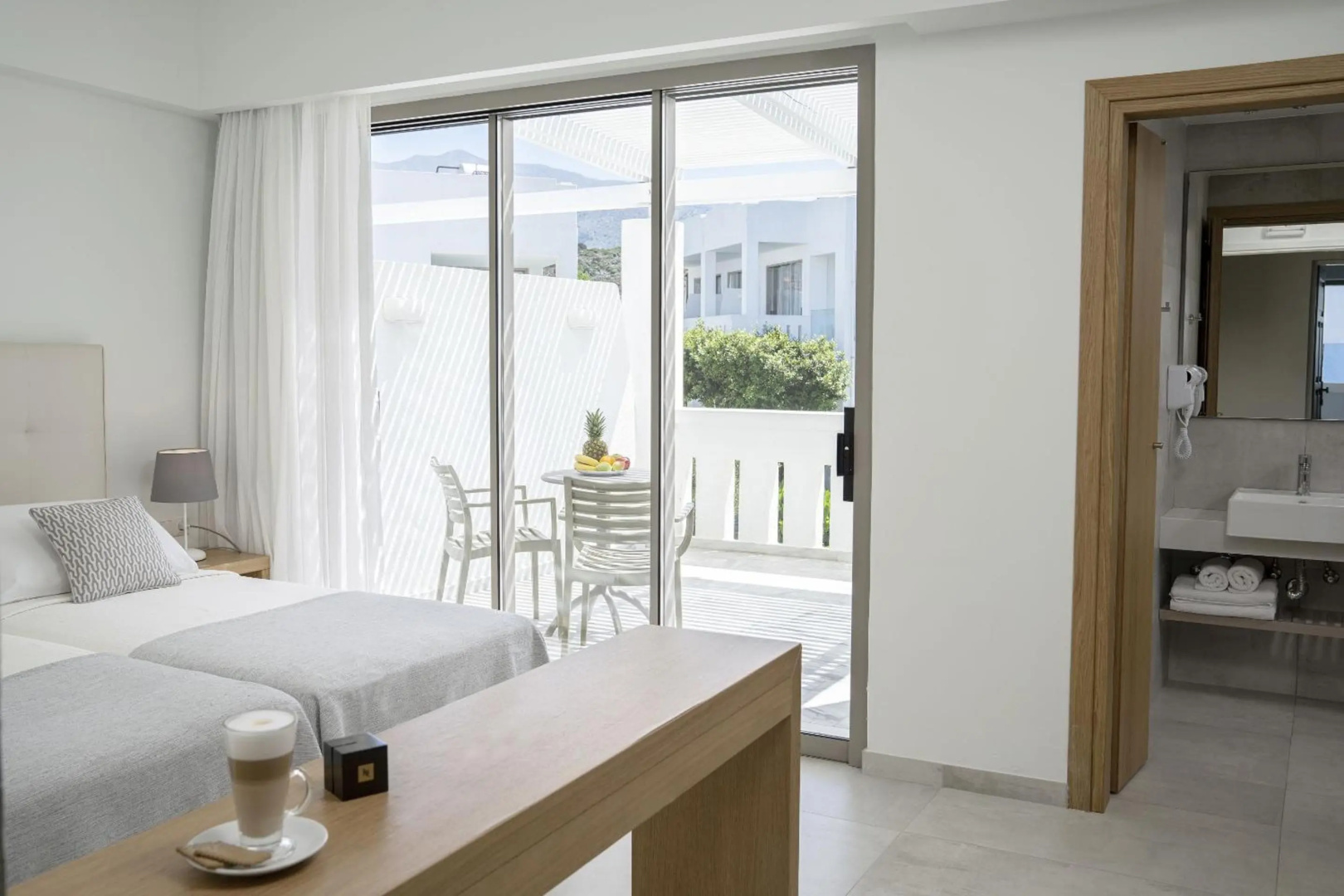 Photo - Maritimo Beach Hotel