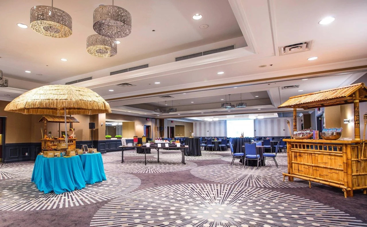 Photo - Courtyard by Marriott Toronto Downtown