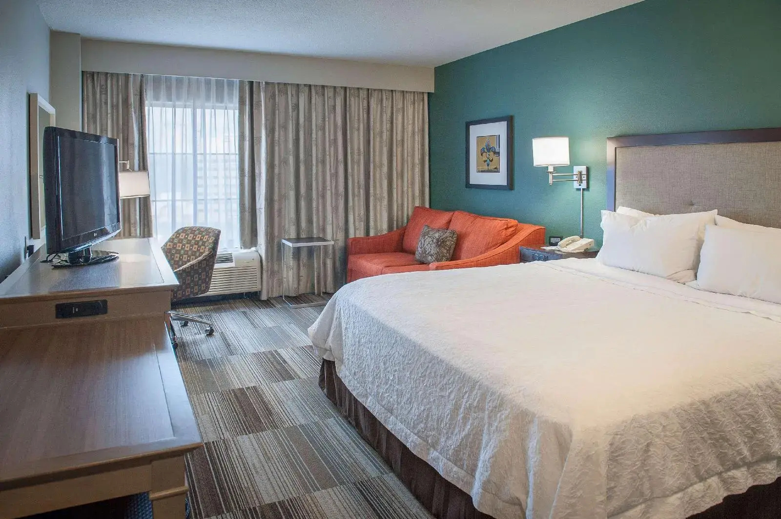 Photo - Hampton Inn & Suites New Orleans Convention Center