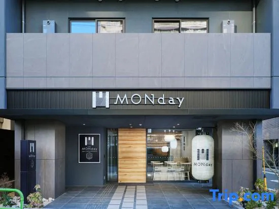 Premium Apart MONday HAMAMATSUCHO Station