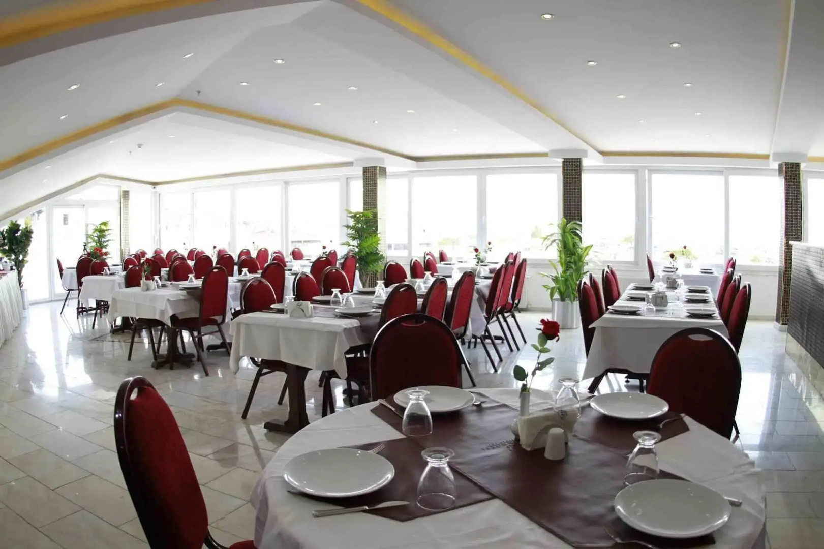 Foto - Kuran Hotel International