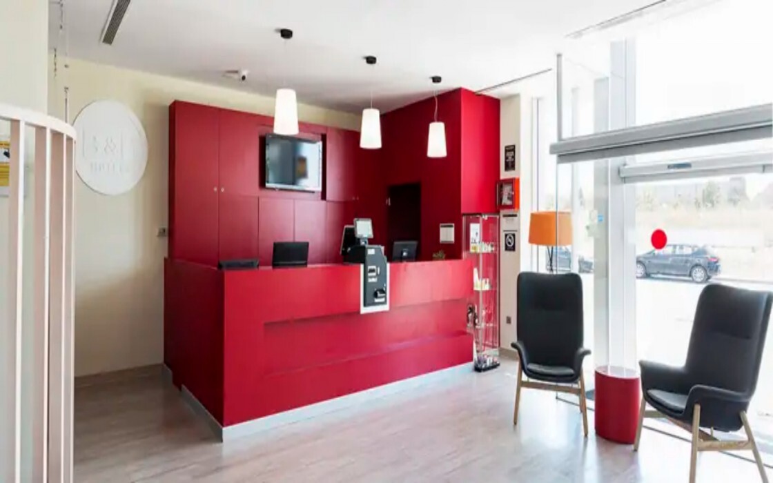 Photo - B&B HOTEL Granada