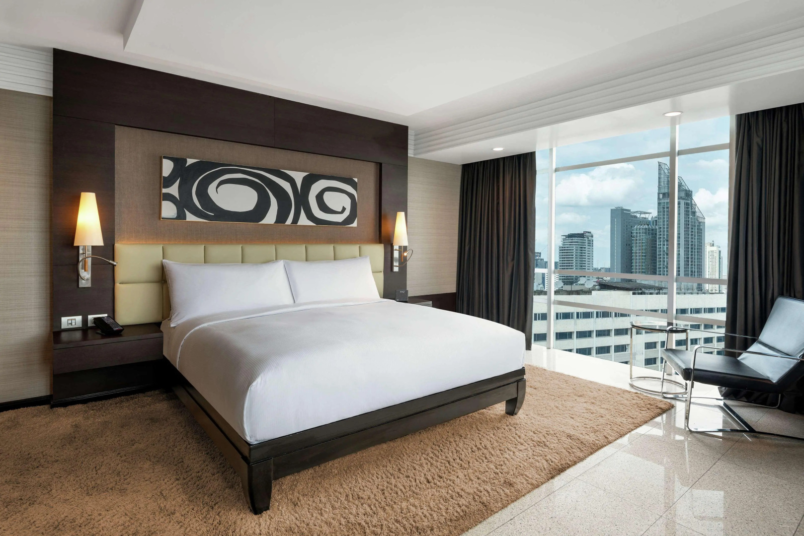 Foto - DoubleTree by Hilton Bangkok Ploenchit