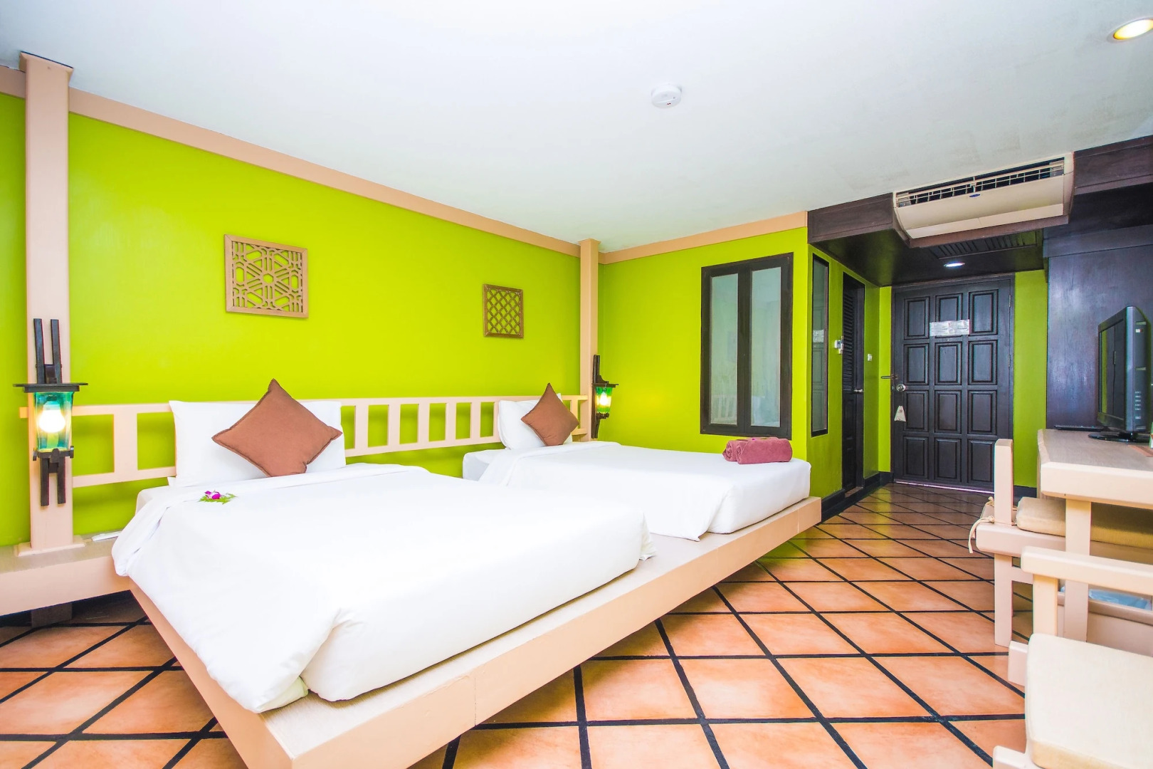 Photo - Phuket Island View Resort - SHA Extra Plus