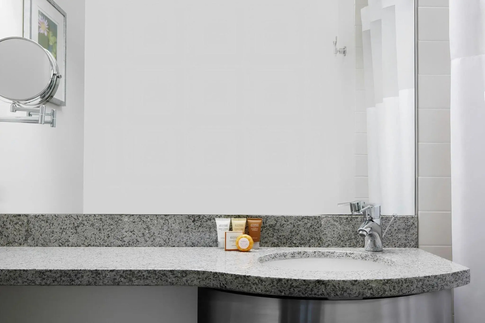 Photo - Club Quarters Hotel Faneuil Hall, Boston