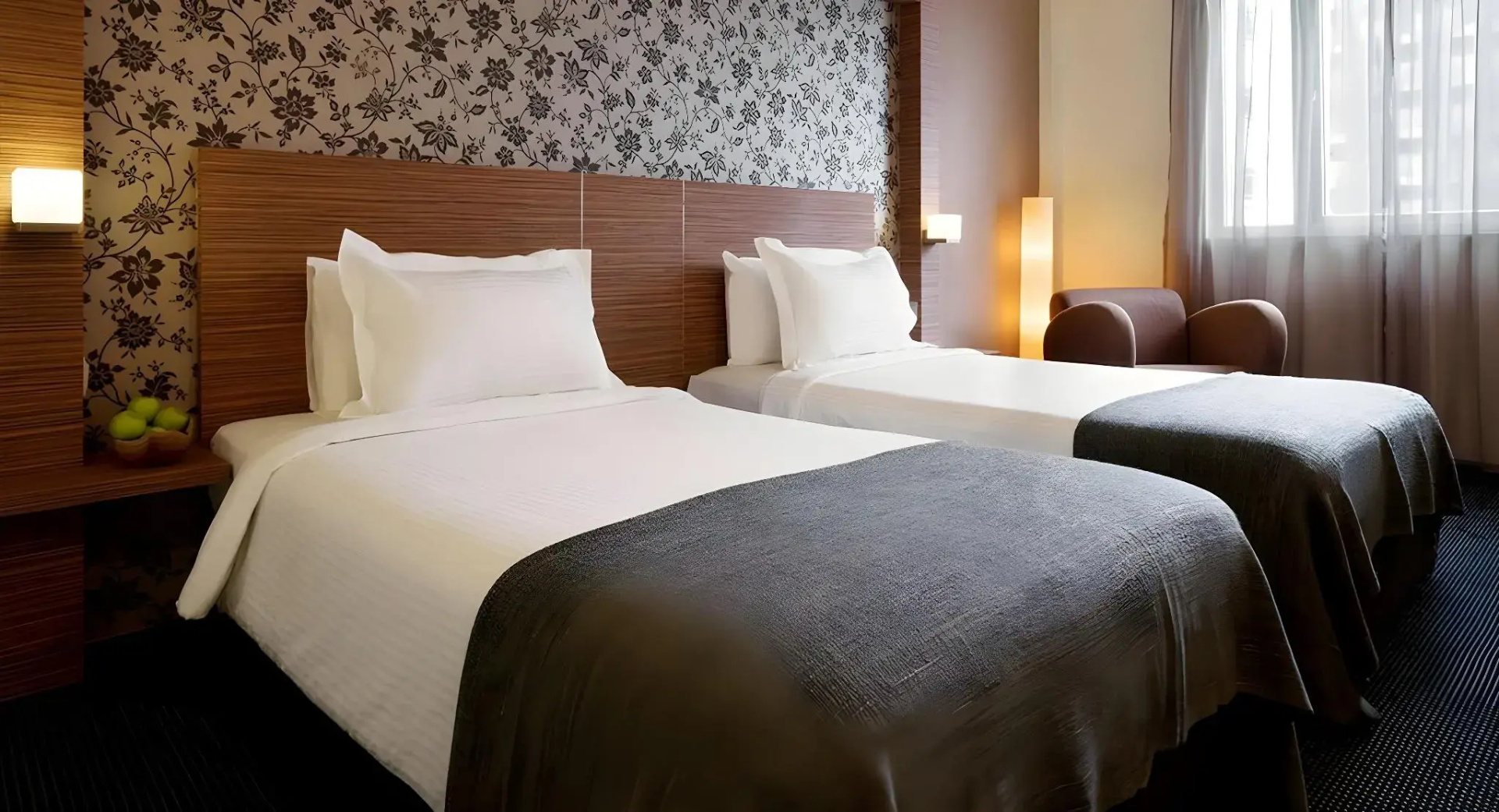 Photo - Strand Hotel