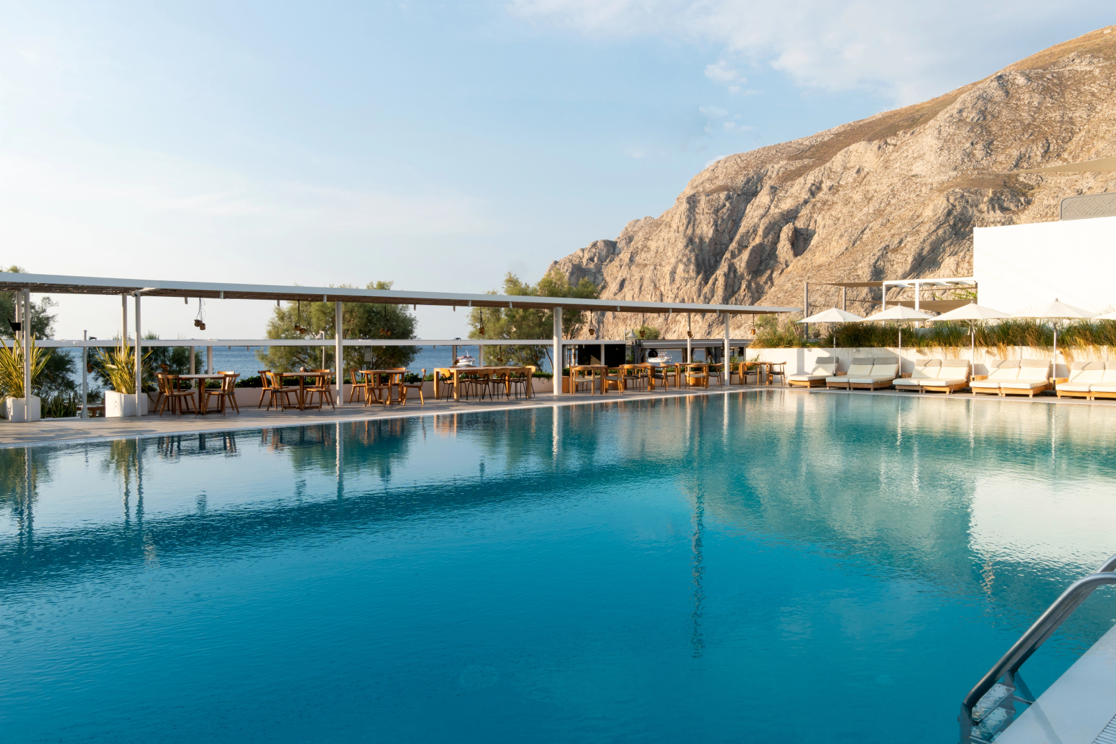 Photo - Kamari Beach Hotel
