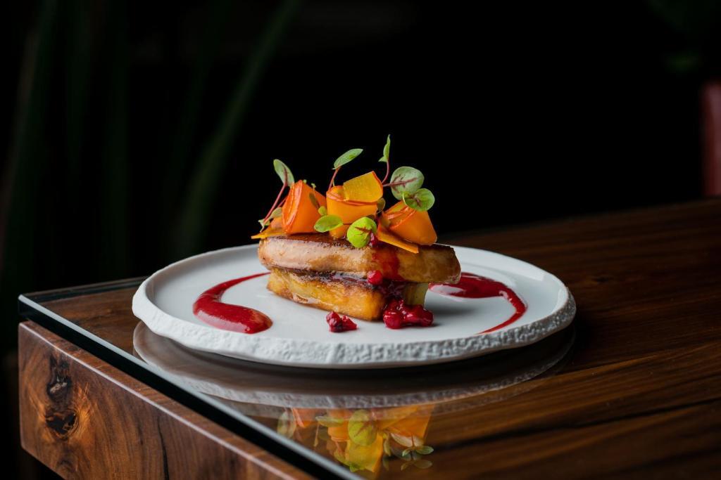 Photo - The Ritz-Carlton Hotel de la Paix, Geneva