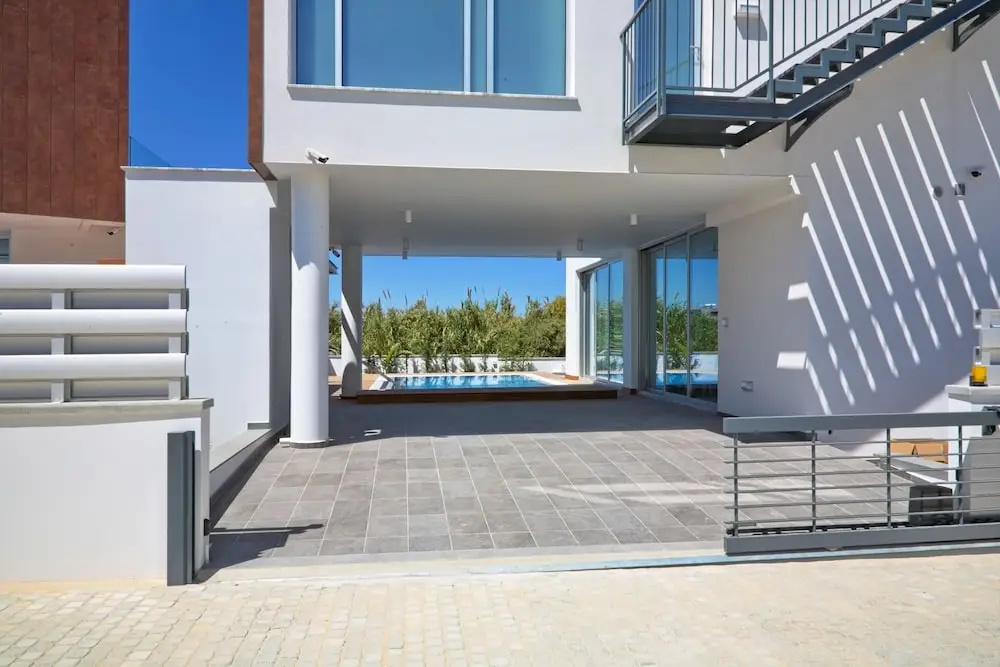 Foto - Seaview Luxury Villa Jacuzzi & Pool! 2 Min Beach