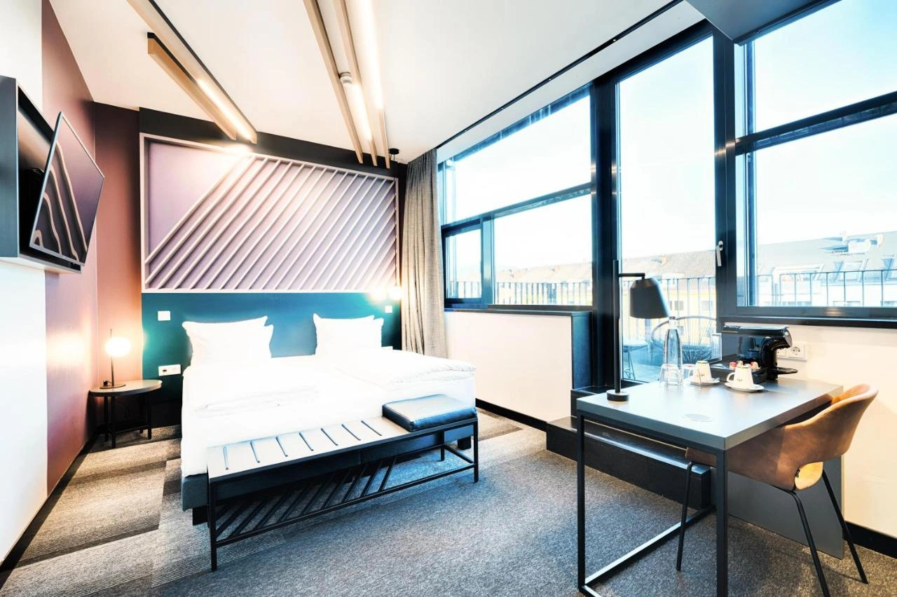 Foto - B&B Hotel München-Moosach