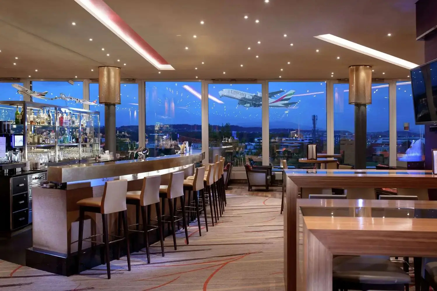 Photo - Hilton Zurich Airport