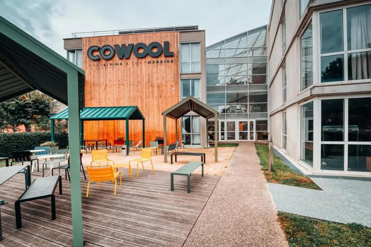 Foto - COWOOL Cergy