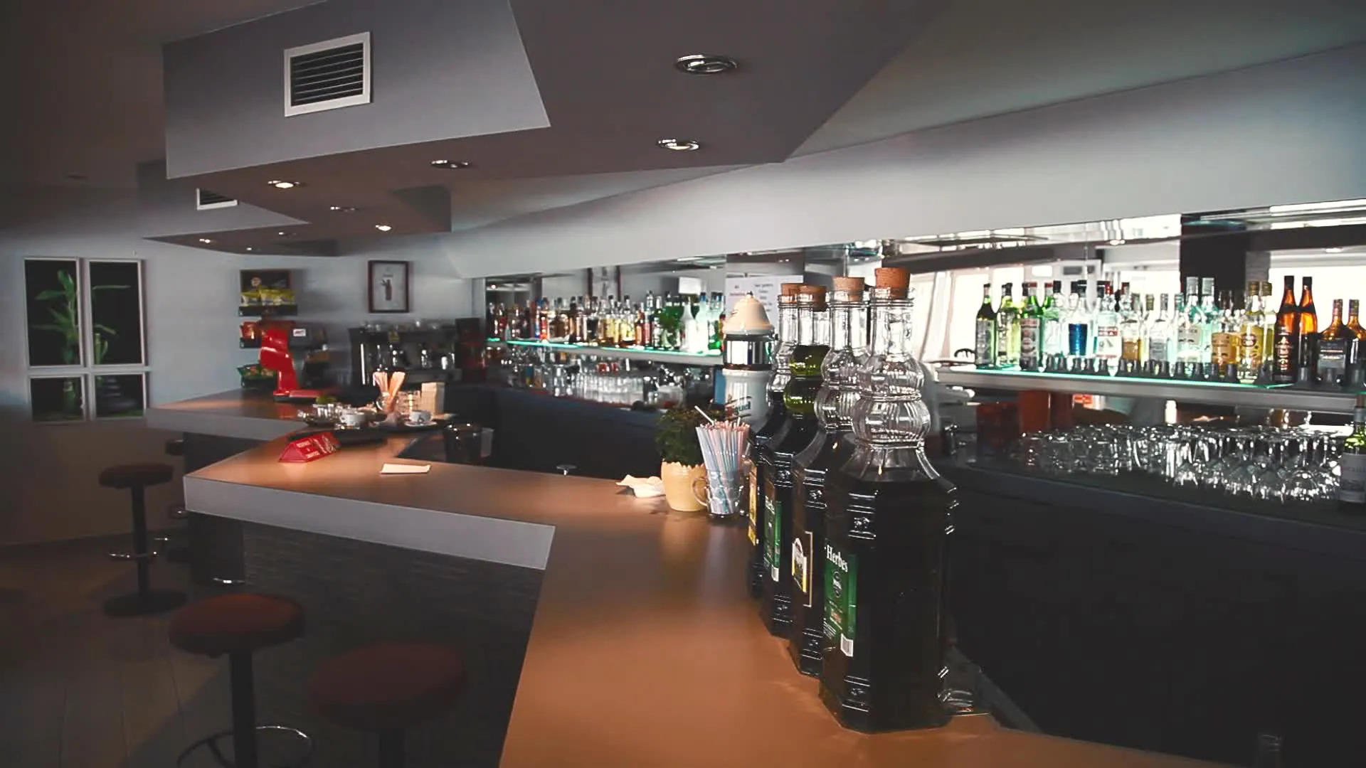 Photo - Hotel Chevy & Suites