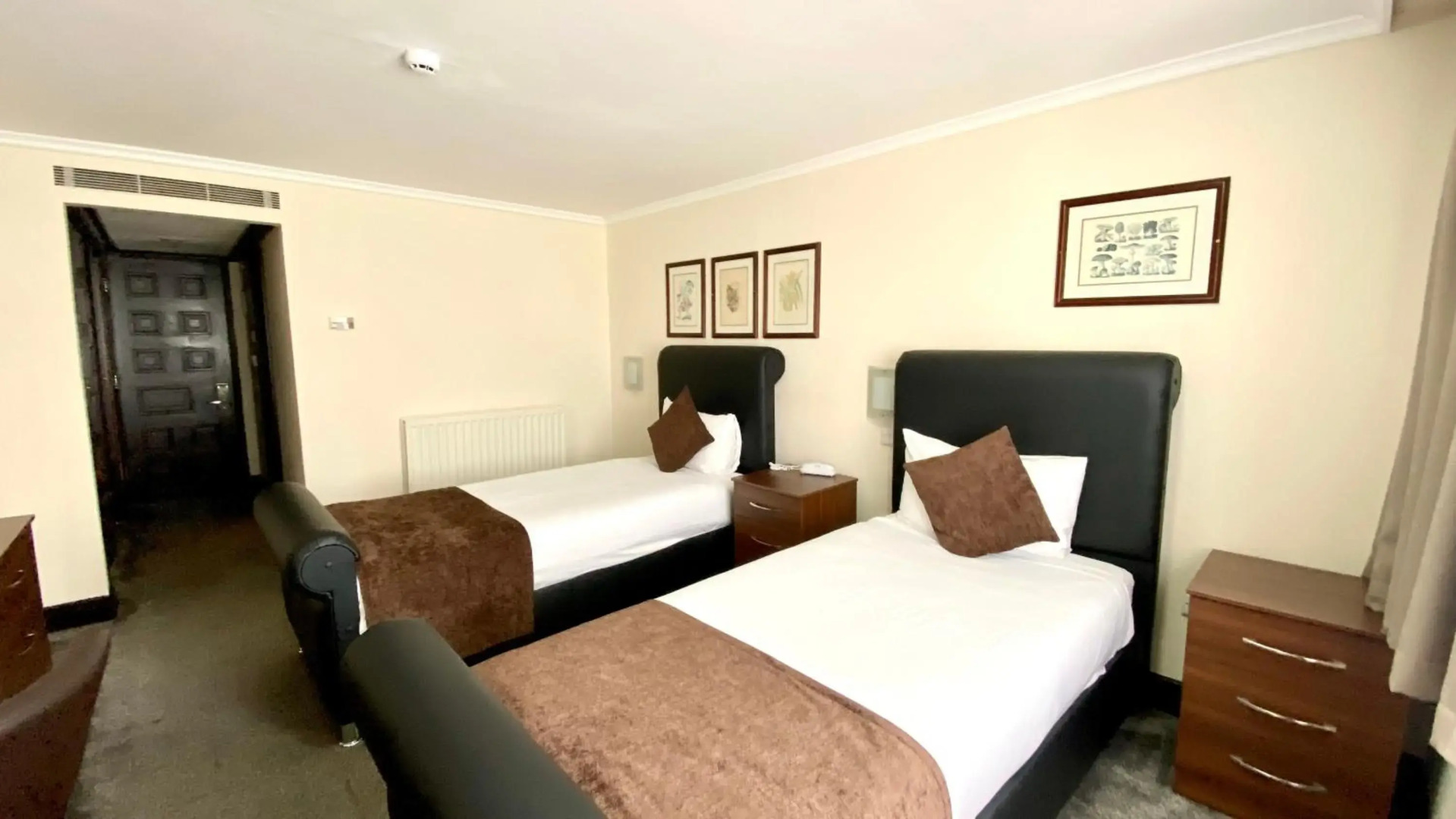 Photo - Prince Regent Hotel Excel London