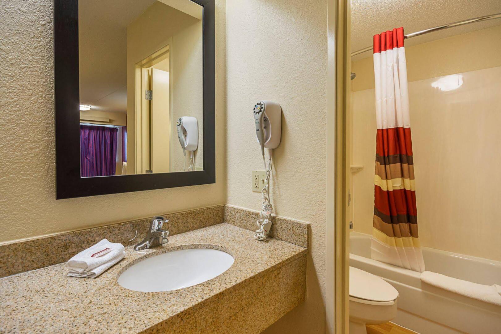 Photo - Red Roof Inn Dallas - DFW Airport North