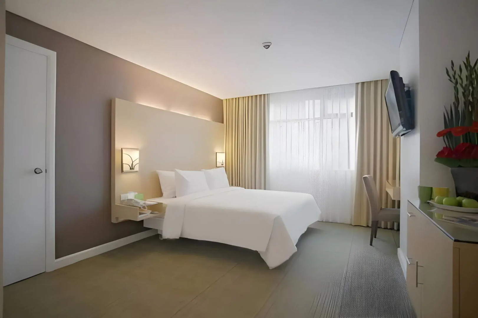 Photo - St Giles Hotel Makati