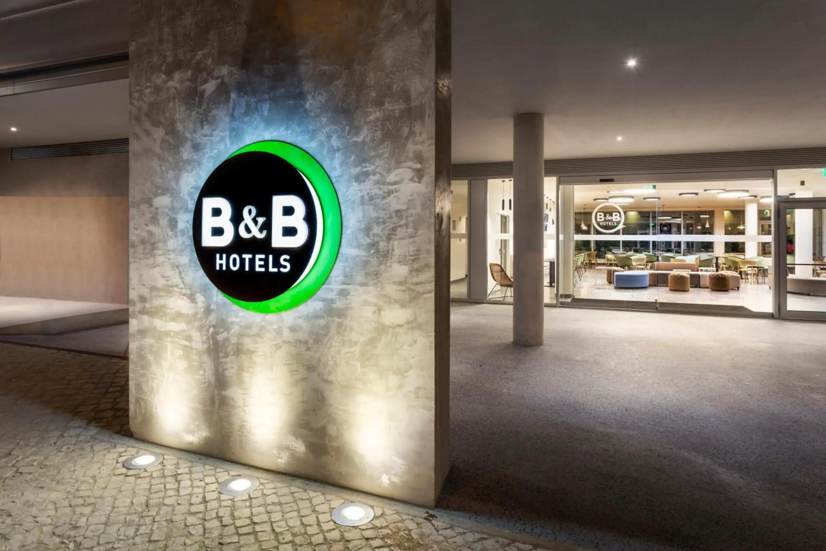Photo - B&B HOTEL Lisboa Aeroporto