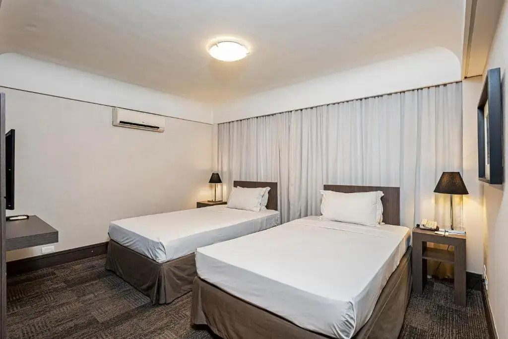 Photo - Slaviero Hotel Curitiba Centro