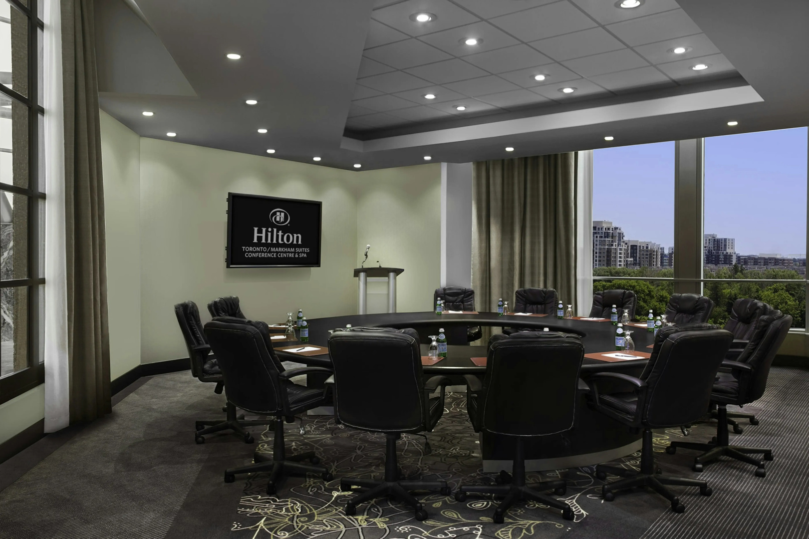 Foto - Hilton Toronto/Markham Suites Conference Centre & Spa