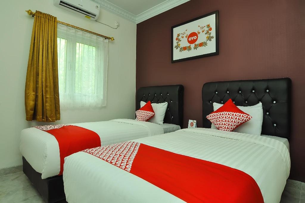 Hotel O near Transmart Padang formerly Sulaiman Residence