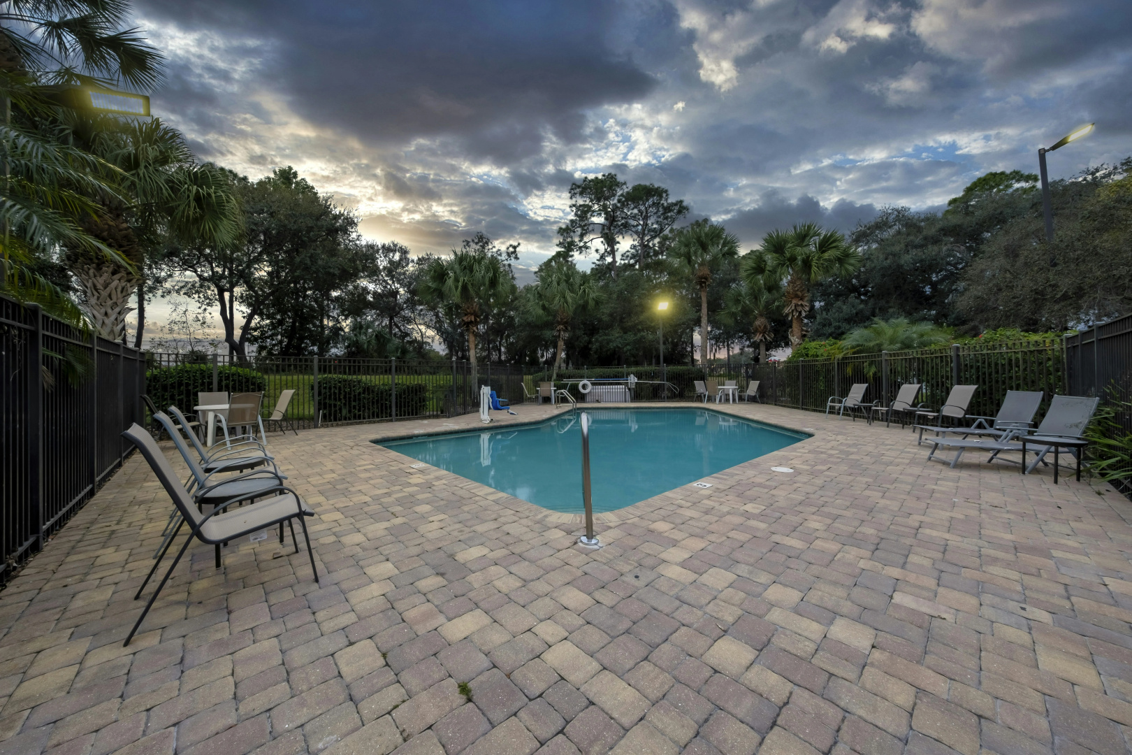 Photo - Red Roof Inn Tampa - Brandon