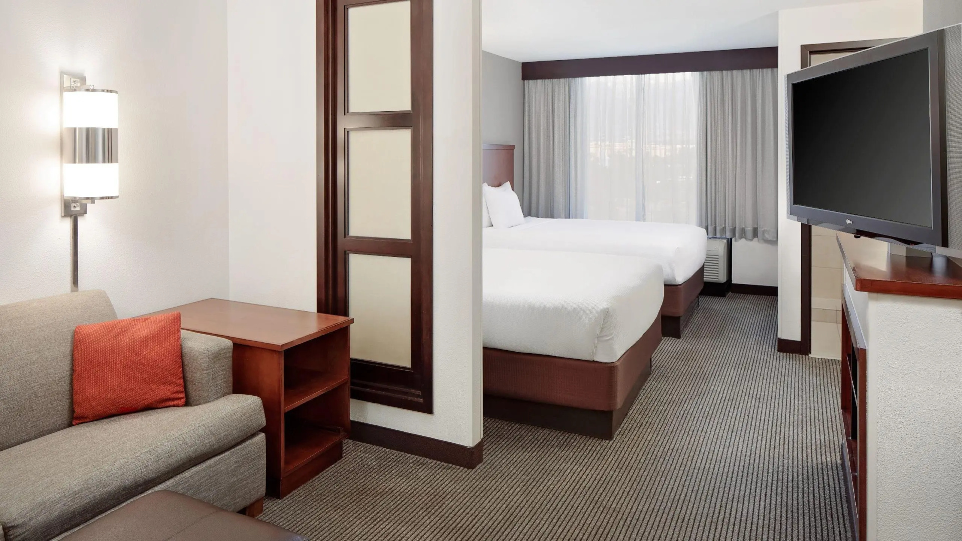 Photo - Hyatt Place Ontario / Rancho Cucamonga