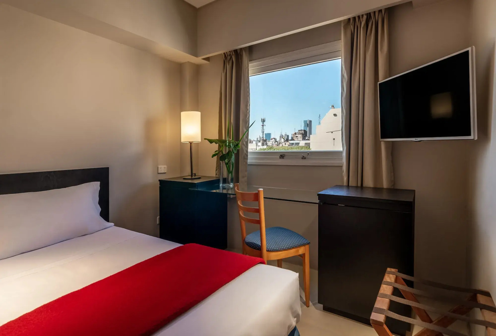 Photo - Up Congreso Hotel