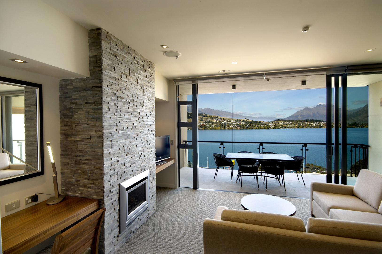 Foto - The Rees Hotel & Luxury Apartments