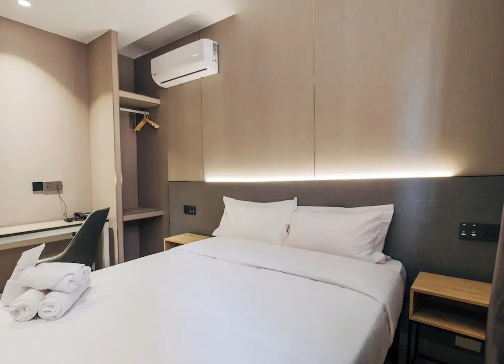Photo - Hotel Golden Madrid