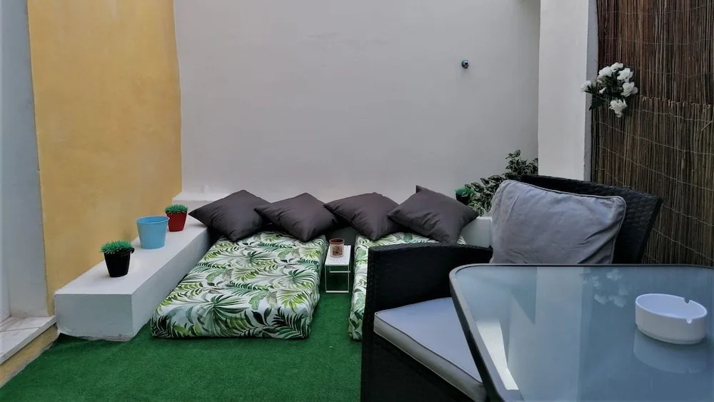 Photo - Temple Suites Guesthouse
