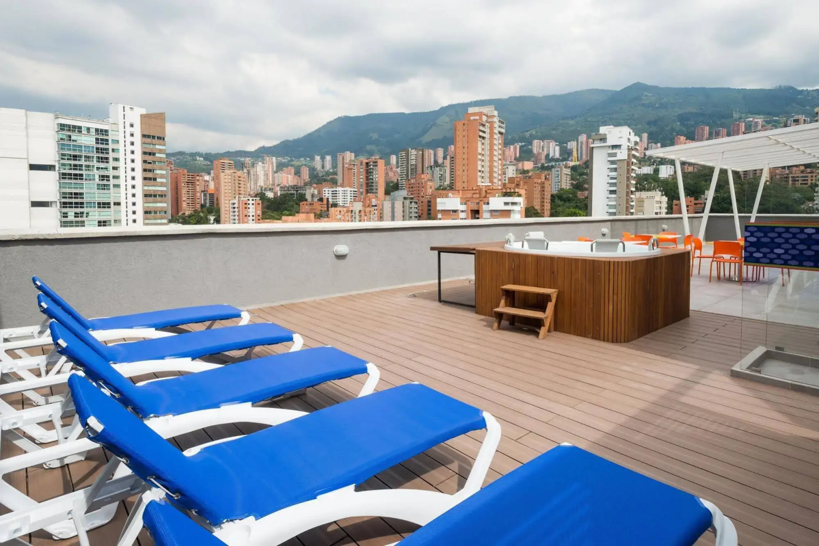 Foto - Hampton by Hilton Medellin