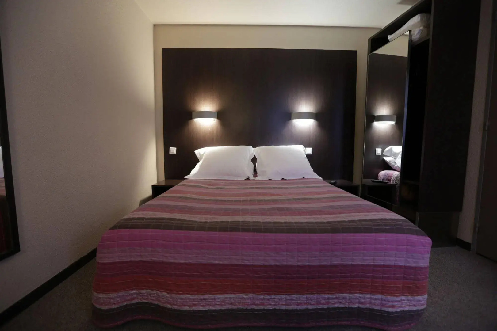 Foto - Hôtel Au Petit Caporal