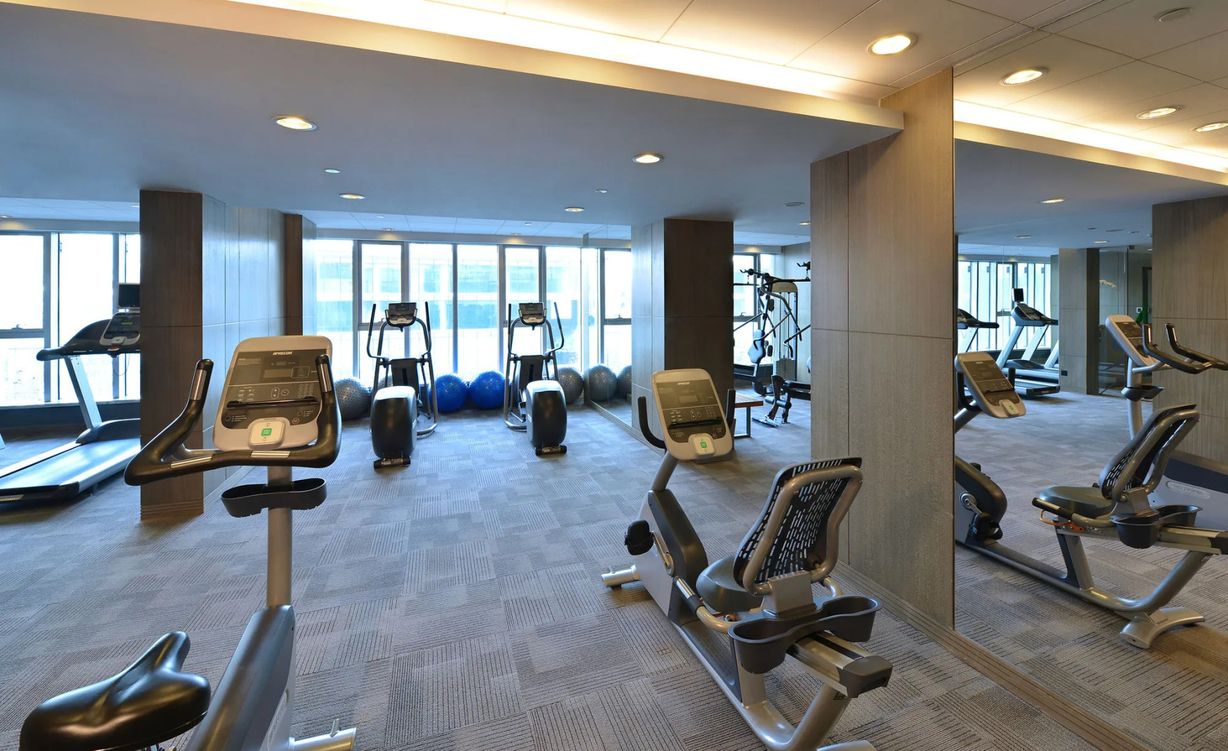 Photo - Rhombus Park Aura Chengdu Hotel