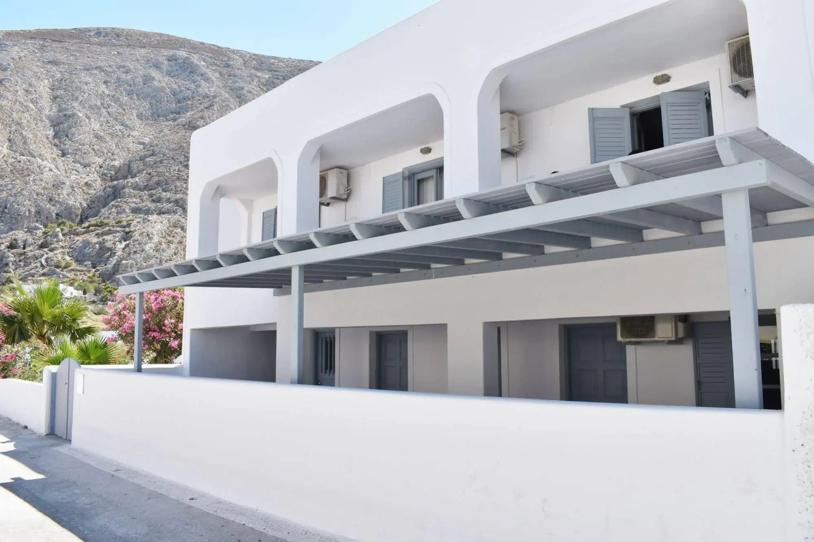 Foto - Zacharakis Studios