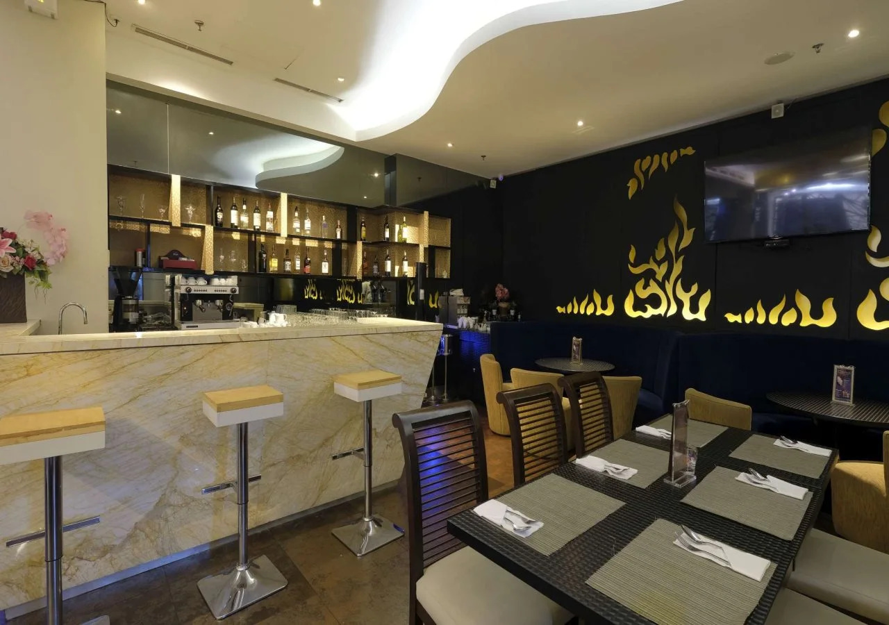 Photo - Brits Hotel Puri Indah