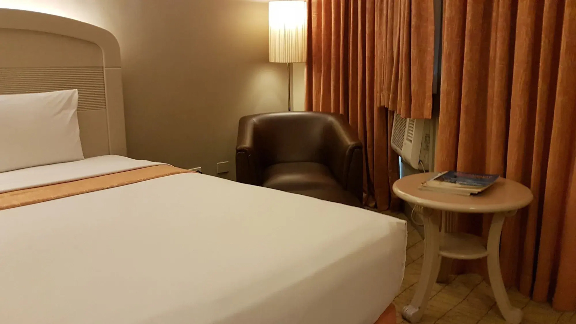 Photo - Riviera Mansion Hotel