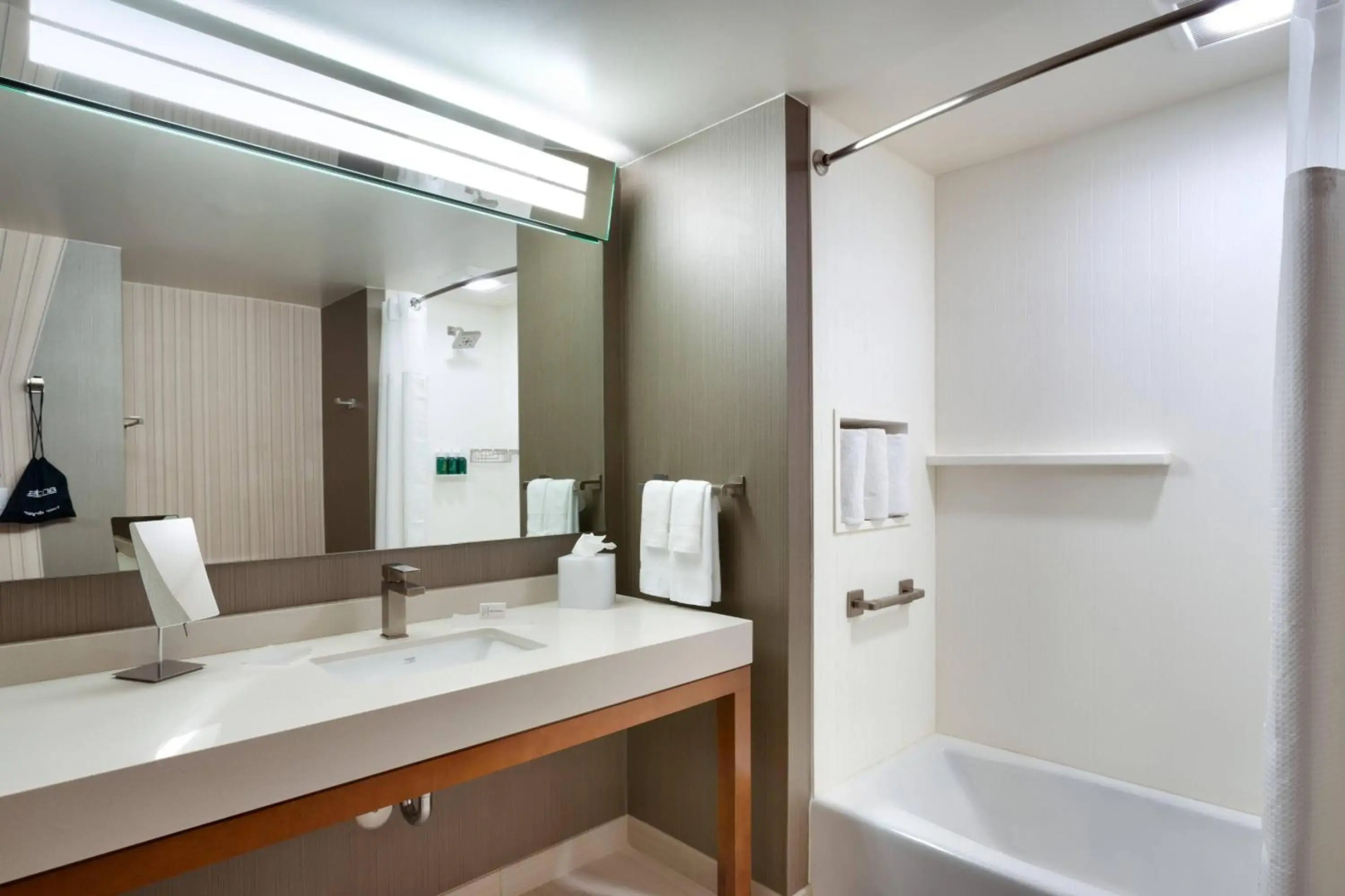 Foto - Courtyard by Marriott Los Angeles LAX/Hawthorne